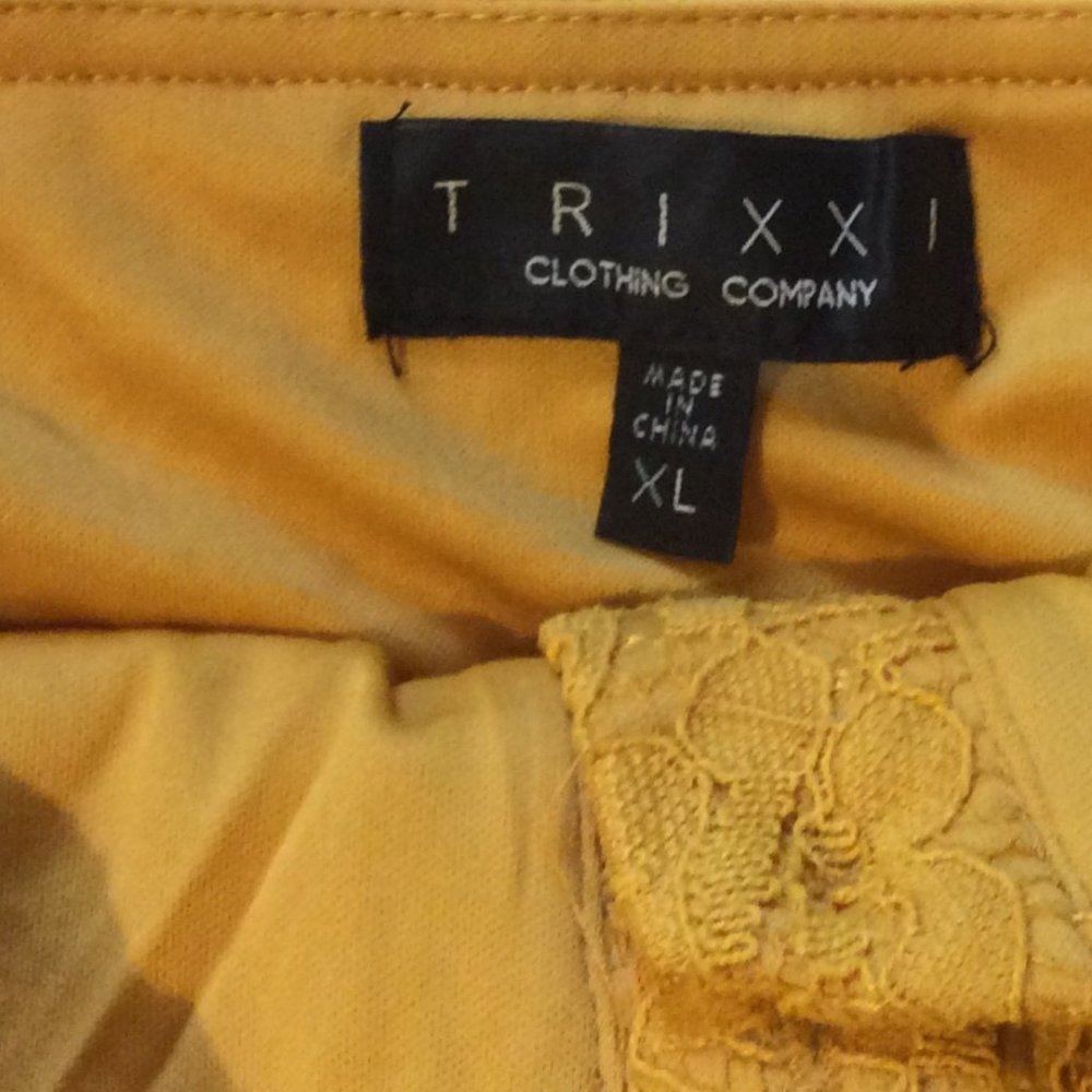 New Trixxi Mustard Lace Button Up Dress X-Large - Picture 2 of 5